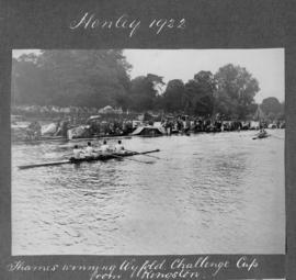 Henley 1922 - Thames winning Wyfold from Kingston
